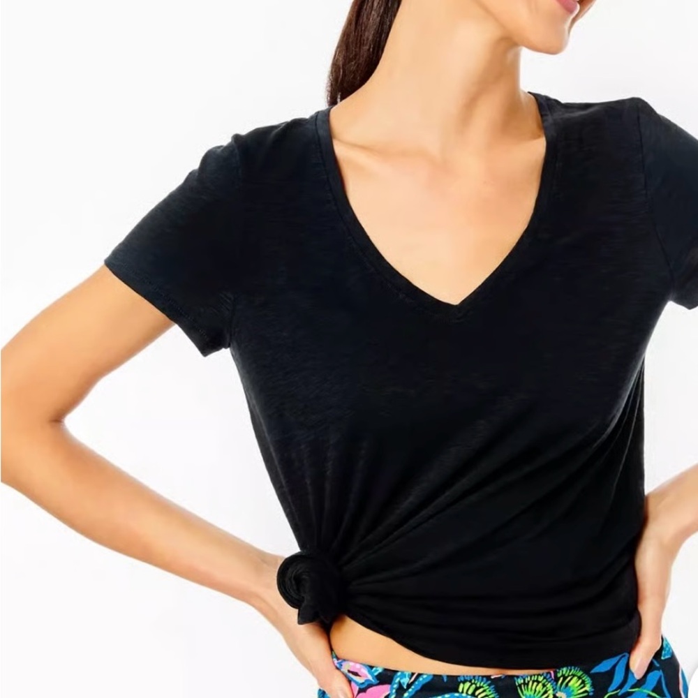 Lilly Pulitzer Black V-Neck Women's Top